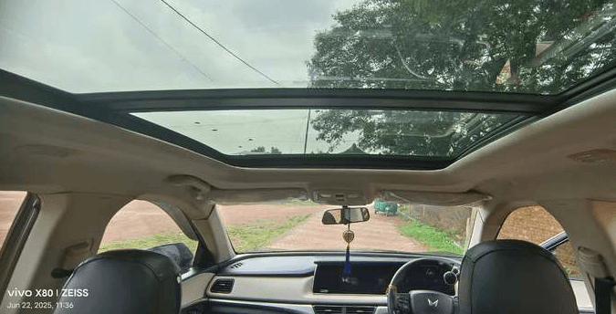 XUV 700 2.0 AX 5 Str -2022